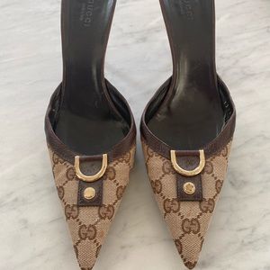 Gucci tan monogram high heels